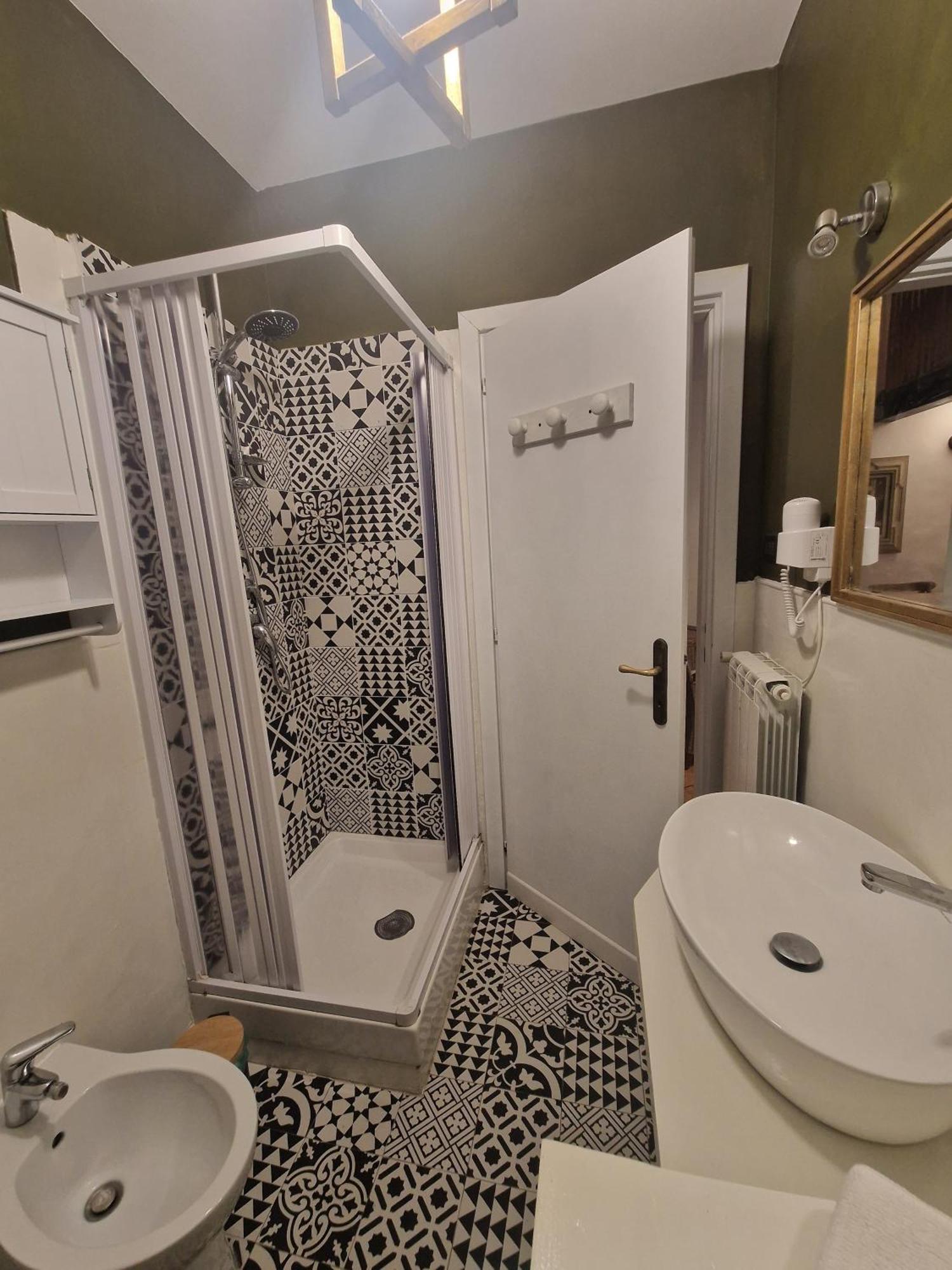 Piazza Duomo Casa Vacanze Sutri Extérieur photo