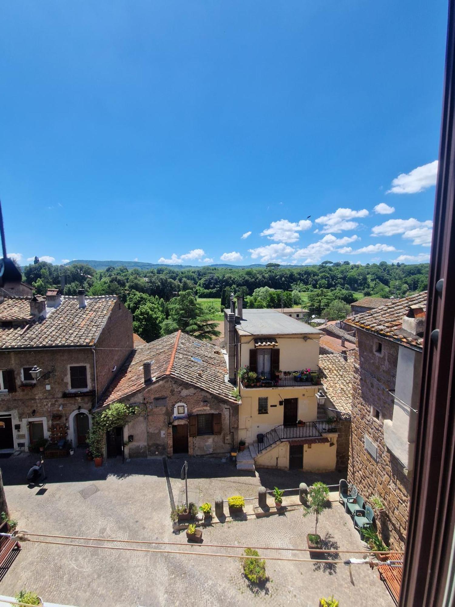 Piazza Duomo Casa Vacanze Sutri Extérieur photo