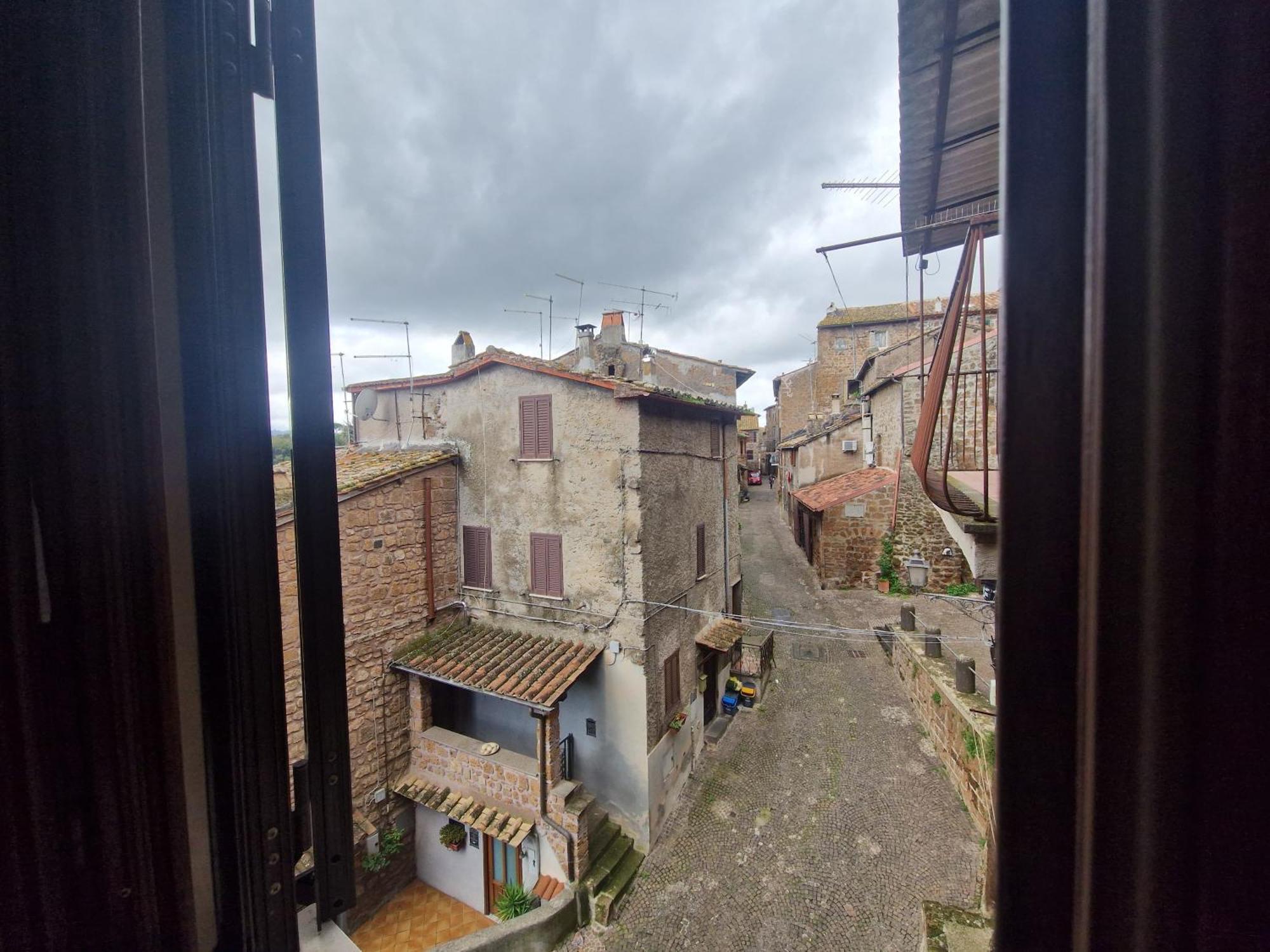 Piazza Duomo Casa Vacanze Sutri Extérieur photo