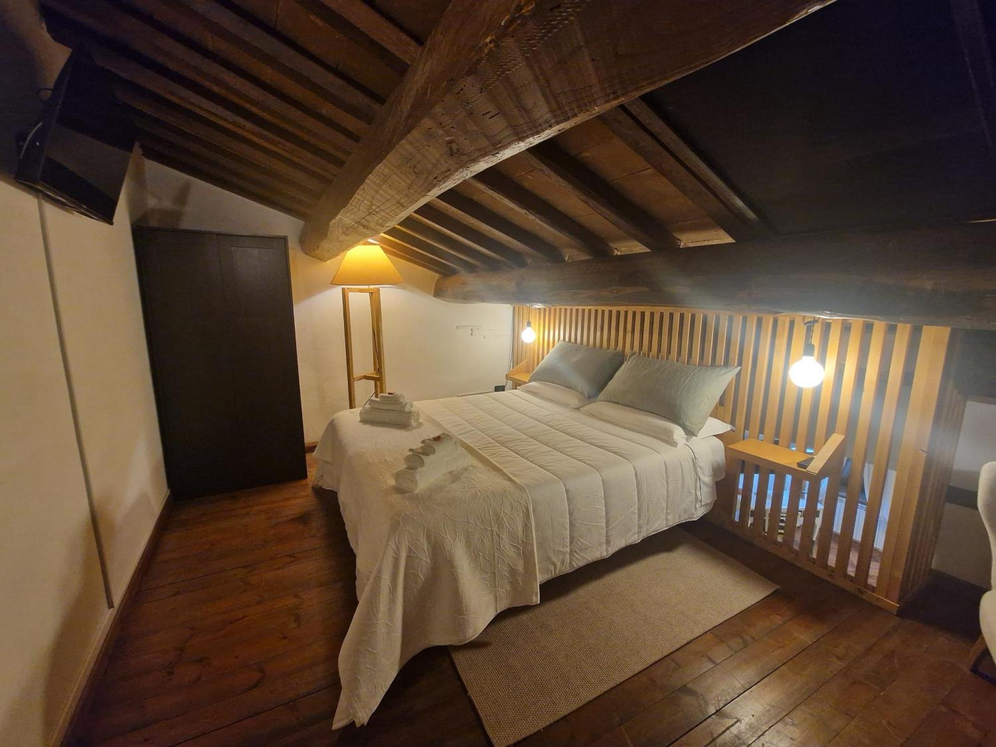 Piazza Duomo Casa Vacanze Sutri Extérieur photo