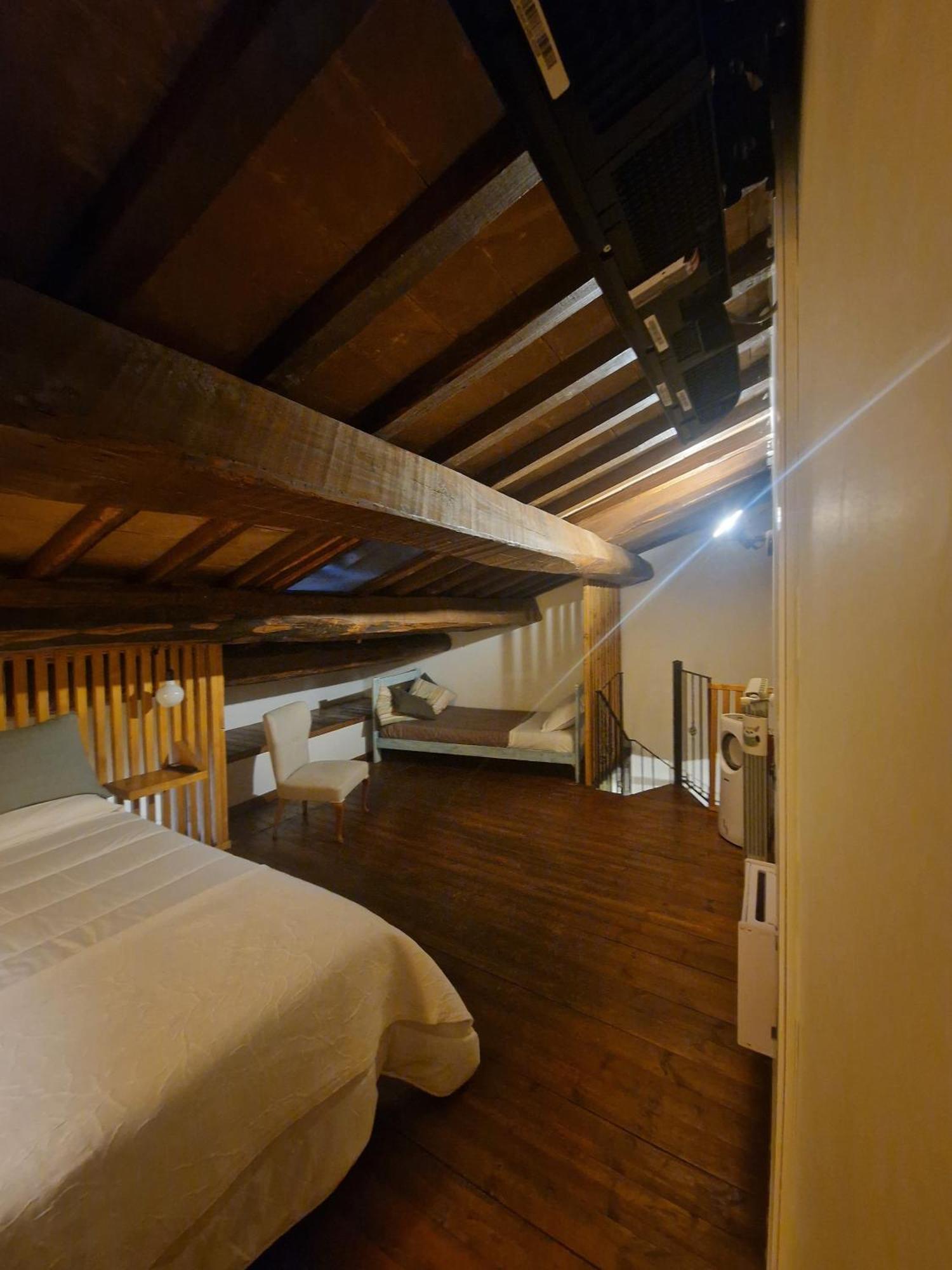 Piazza Duomo Casa Vacanze Sutri Extérieur photo