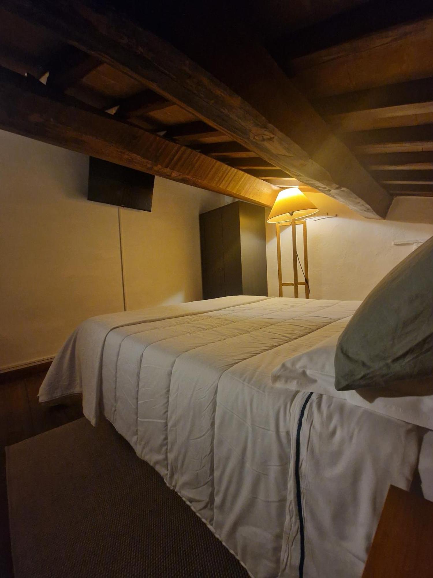 Piazza Duomo Casa Vacanze Sutri Extérieur photo